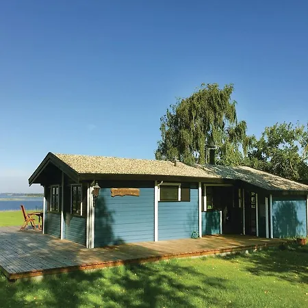 Three-bedroom Holiday In Сasa de vacaciones Skibby